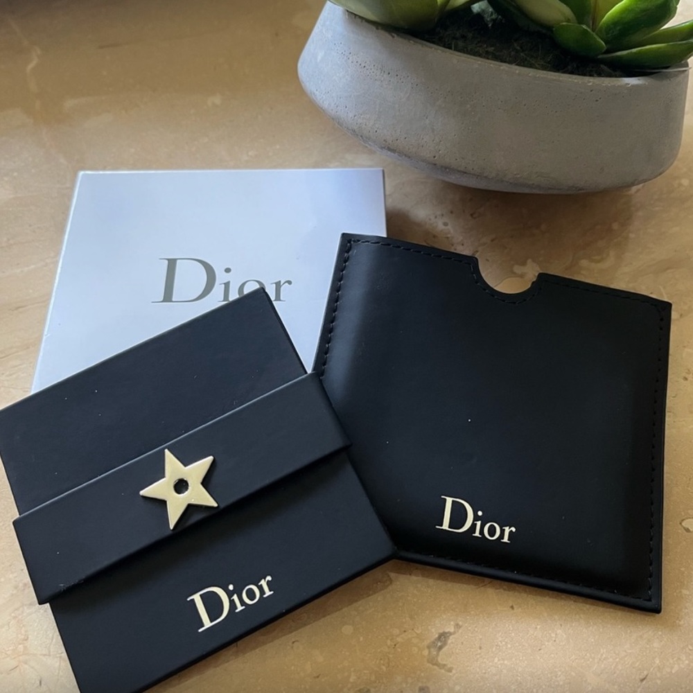 NIB DIOR POCKET MIRROR W| SLIP CASE
